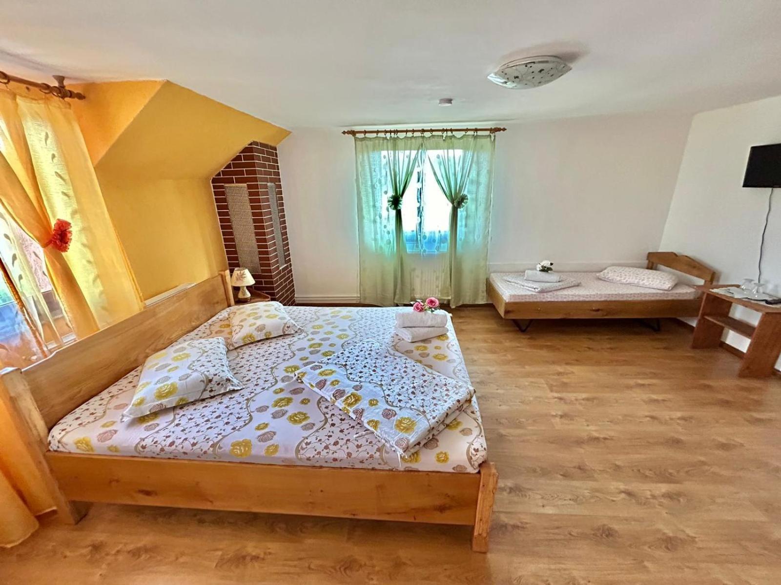Pensiunea Casa Nina Cîrţişoara 객실 사진